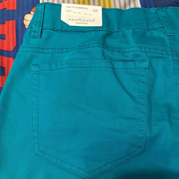 Westbound petite capris - Picture 4 of 5